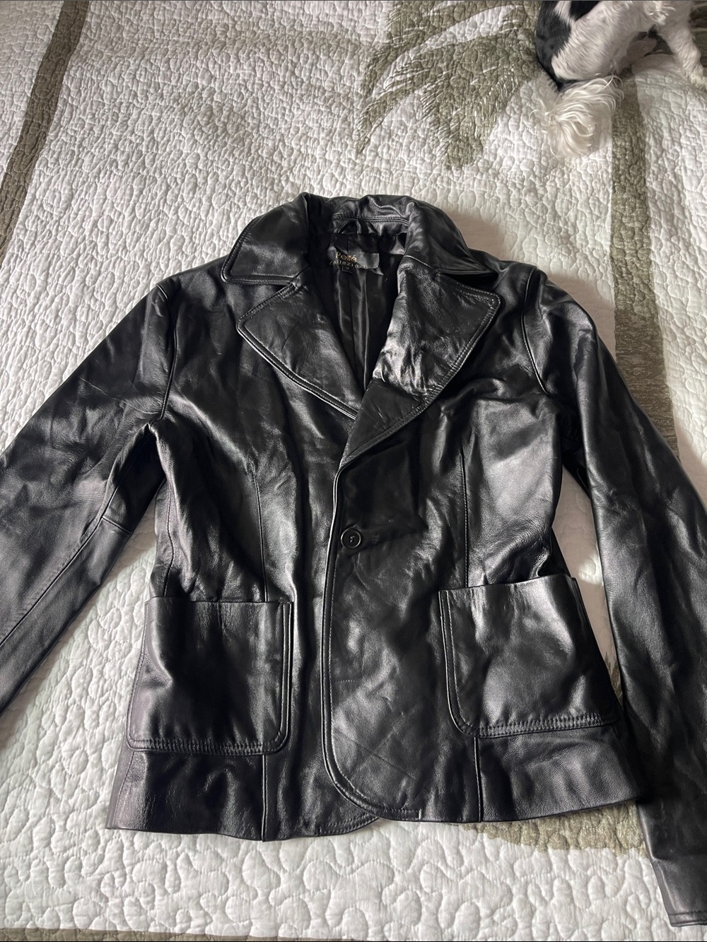 Women's Black Leather Single-Button Jacket with Patch Pockets